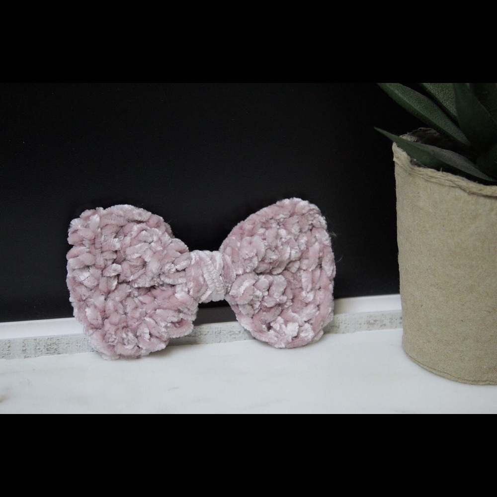 Velvet hair bow